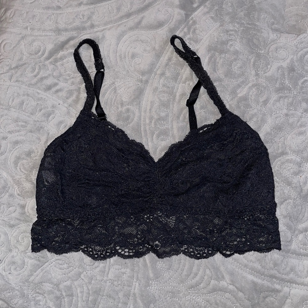 Black Lace VS Pink Bralette